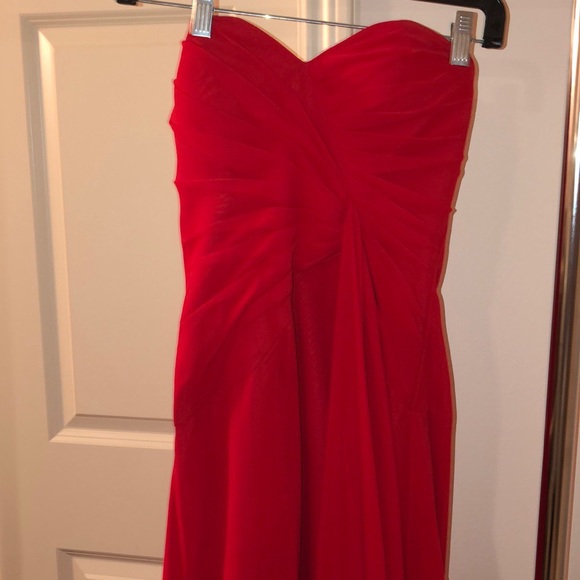 Beautiful formal dress! - Picture 6 of 8